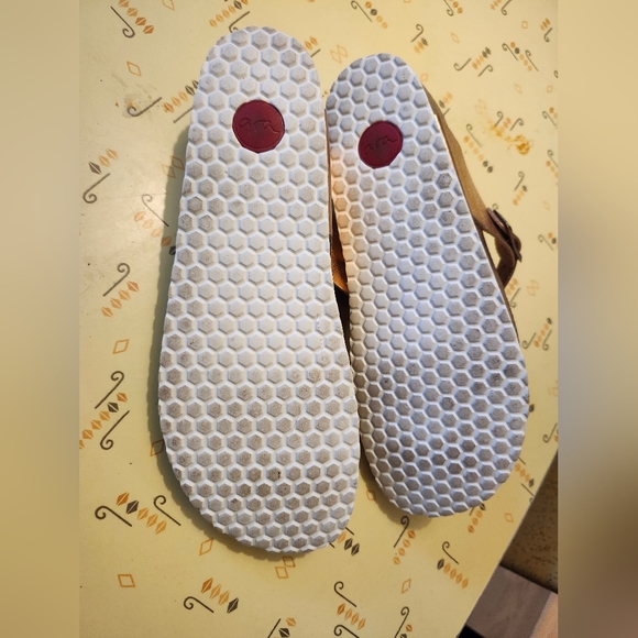 Ara Gizeh-Style Rose Gold Copper Sandals Size 40 - Picture 2 of 4